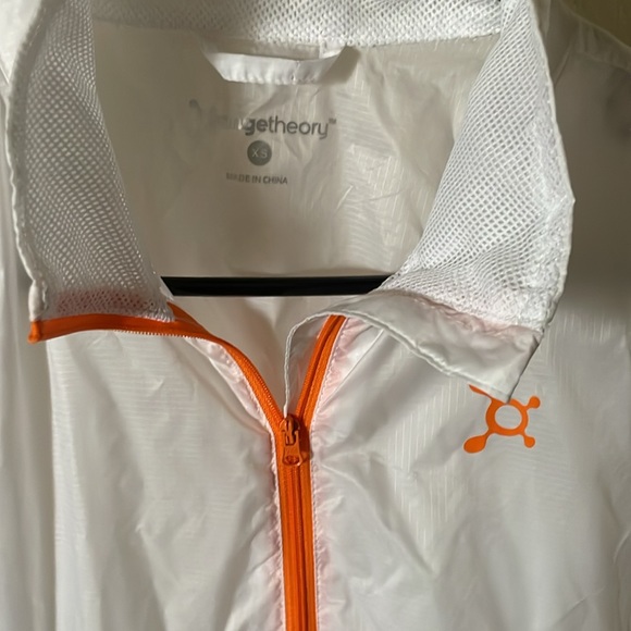 NWT Orange Theory Fitness OTF windbreaker jacket sz XS - Picture 3 of 7